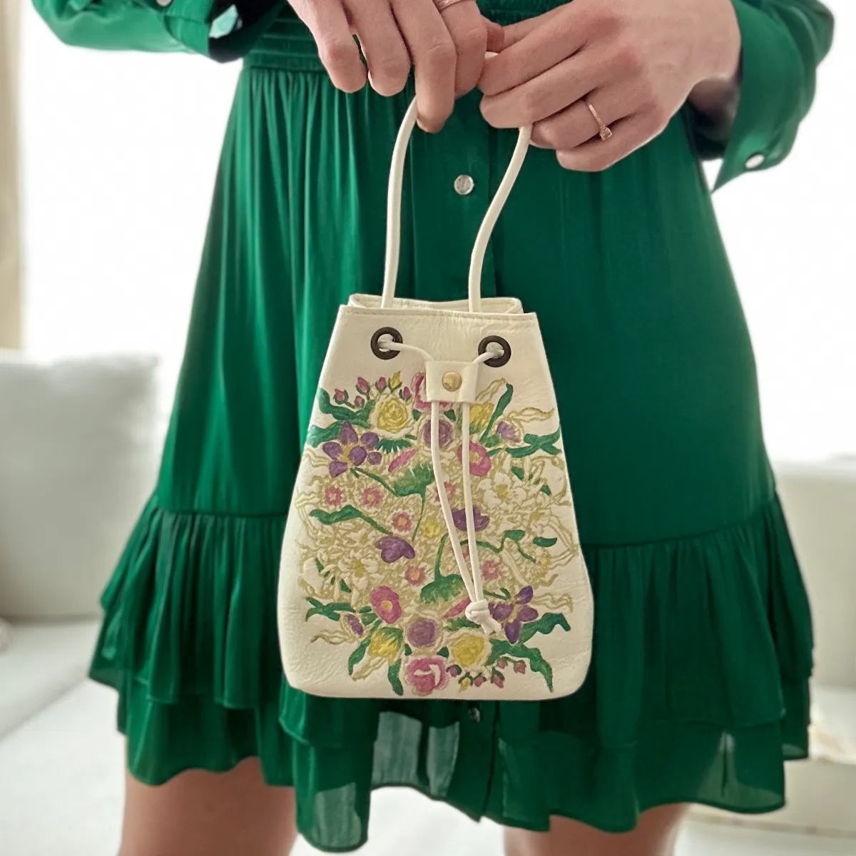 Bouquet Himeji Leather Bucket Bag